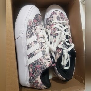Adidas Women's Floral Sneakers Size 11